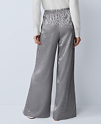 The Easy Wide-Leg Pant carousel Product Image 3