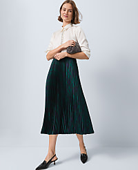 Petite Plaid Pleated Midi Skirt carousel Product Image 4