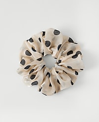 Dotted Scrunchie carousel Product Image 1