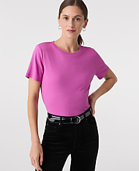 Weekend Crew Neck Tee carousel Product Image 1
