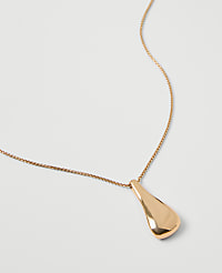 Metal Pendant Necklace carousel Product Image 2