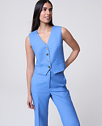 The Tailored Vest in Luxe Twill carousel Product Image 4