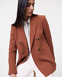 The Double Breasted Blazer in Textured Crepe carousel Product Image 4