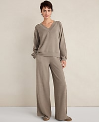 Haven Well Within Soft Knit V-Neck Top carousel Product Image 3