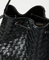 Cinched Tassel Woven Tote carousel Product Image 2