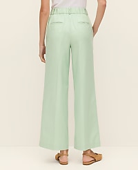 The Relaxed Wide-Leg Ankle Pant carousel Product Image 3