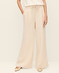 Petite Weekend Easy Fit Wide-Leg Pant carousel Product Image 2