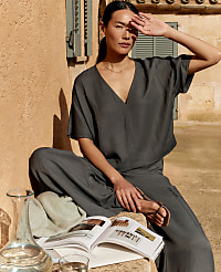 Haven Well Within Viscose Linen V-Neck Top carousel Product Image 4