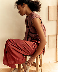 Haven Well Within Garment-Dyed Cotton Shaker Sleeveless Sweater carousel Product Image 3