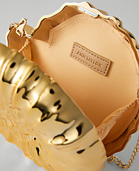 Metal Conch Clutch carousel Product Image 2