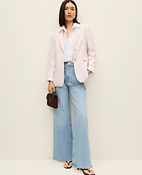 The Petite Greenwich Blazer in Textured Crepe carousel Product Image 3