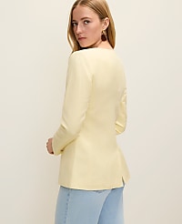 The Petite Cutaway Jacket in Linen Blend carousel Product Image 2