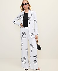 The Wide-Leg Pant in Floral Print