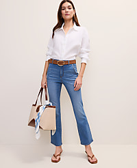 The Petite Cropped Boot Jean carousel Product Image 4