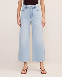 The Petite Wide-Leg Crop Jean &mdash;&nbsp;Curvy Fit carousel Product Image 1