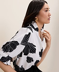 Petite Floral Ruffle Collar Shirt carousel Product Image 3