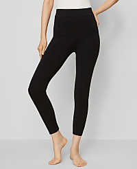 Essential Leggings carousel Product Image 1