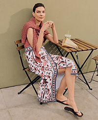 Petite Weekend Palm Tree Print Sarong Midi Skirt in Linen Blend carousel Product Image 4