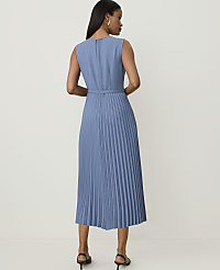 Petite Sleeveless Pleated Midi Dress carousel Product Image 2