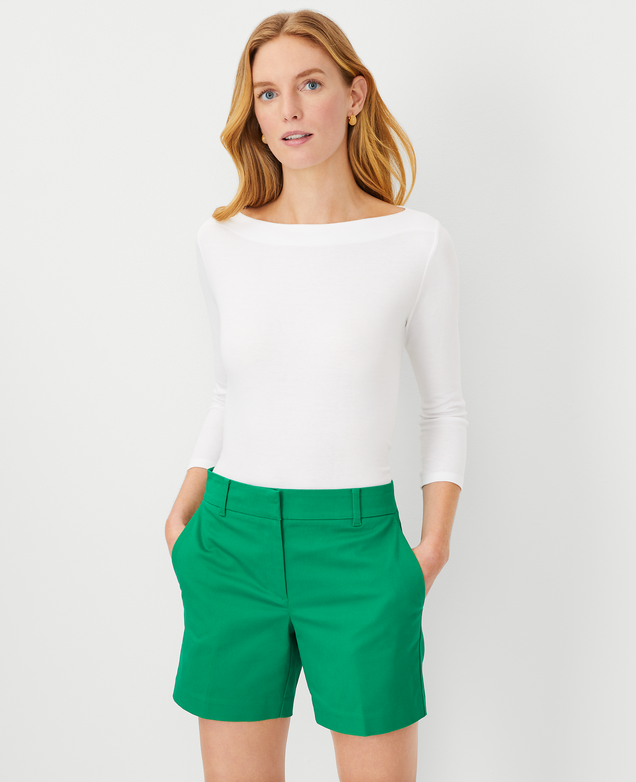 The Petite Mid Short