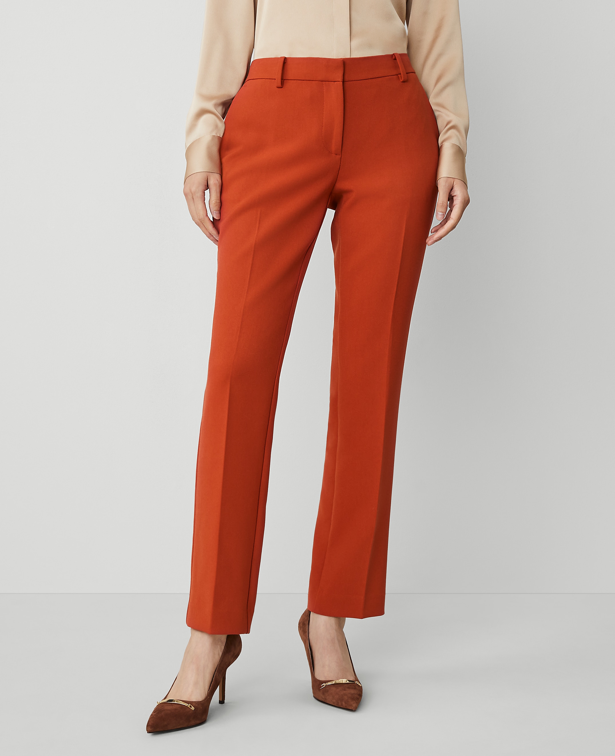 The Petite Sophia Pant &mdash; Curvy Fit
