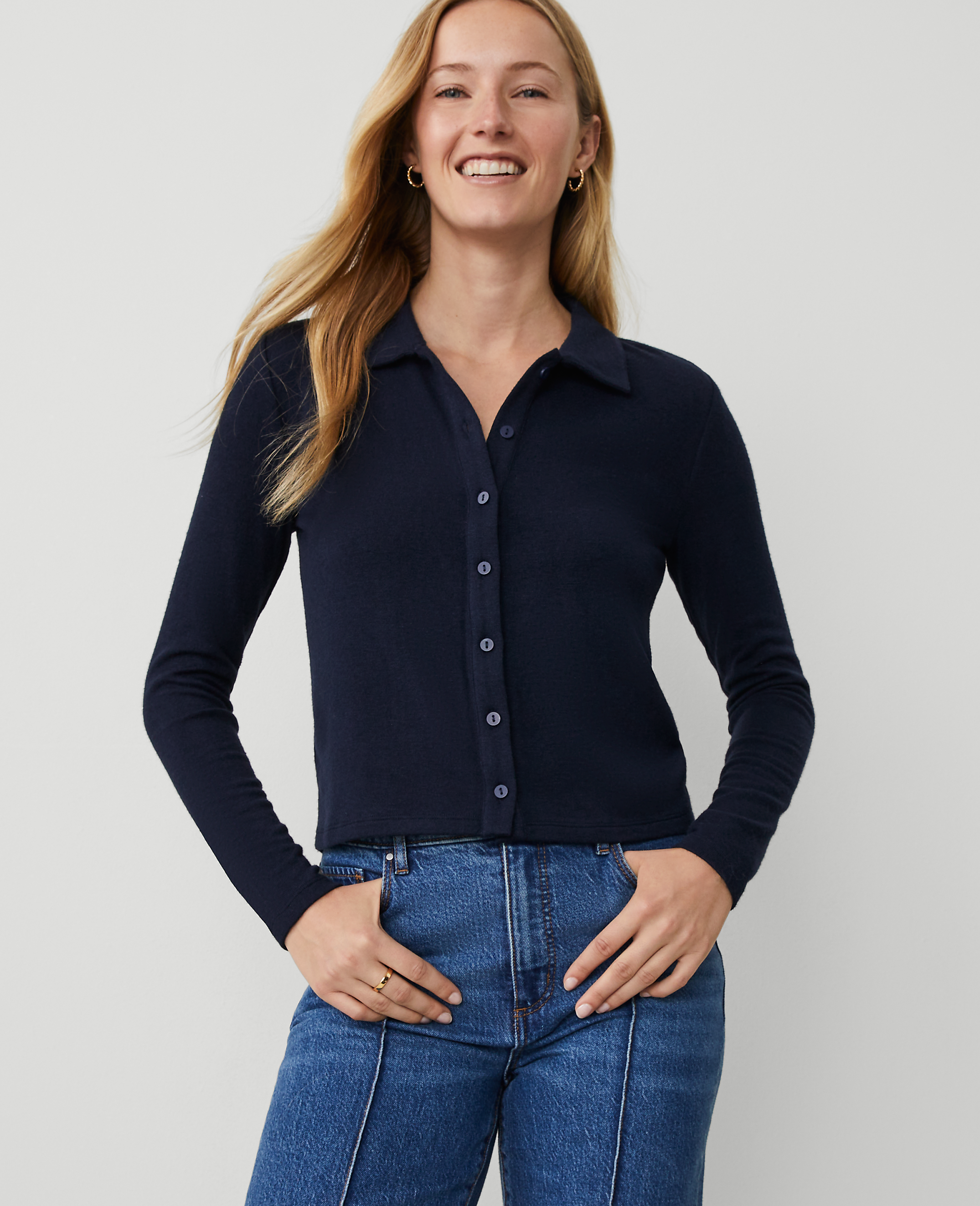 Weekend Collection Cropped Button-Down Top