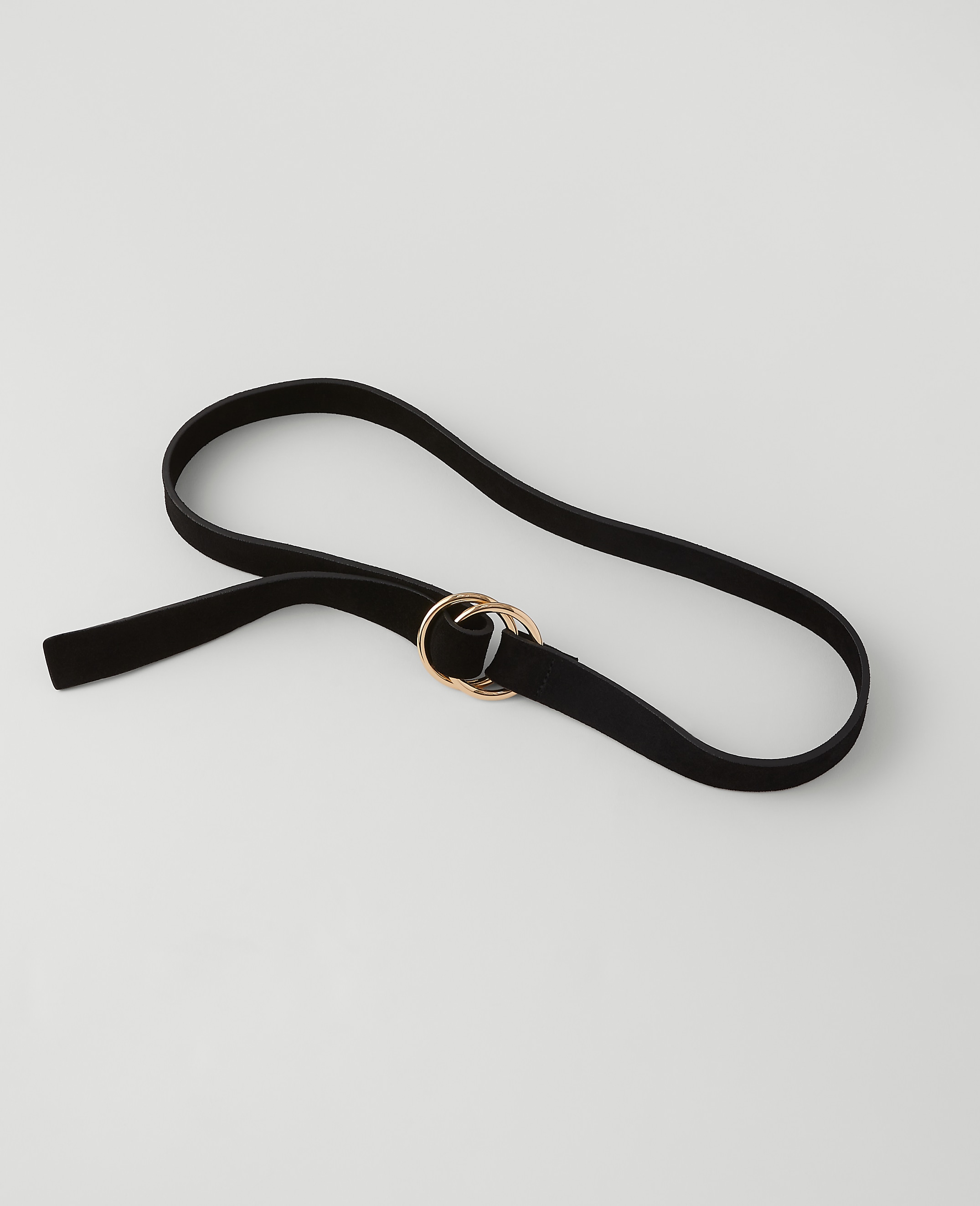 Pull Through Ring Suede Belt