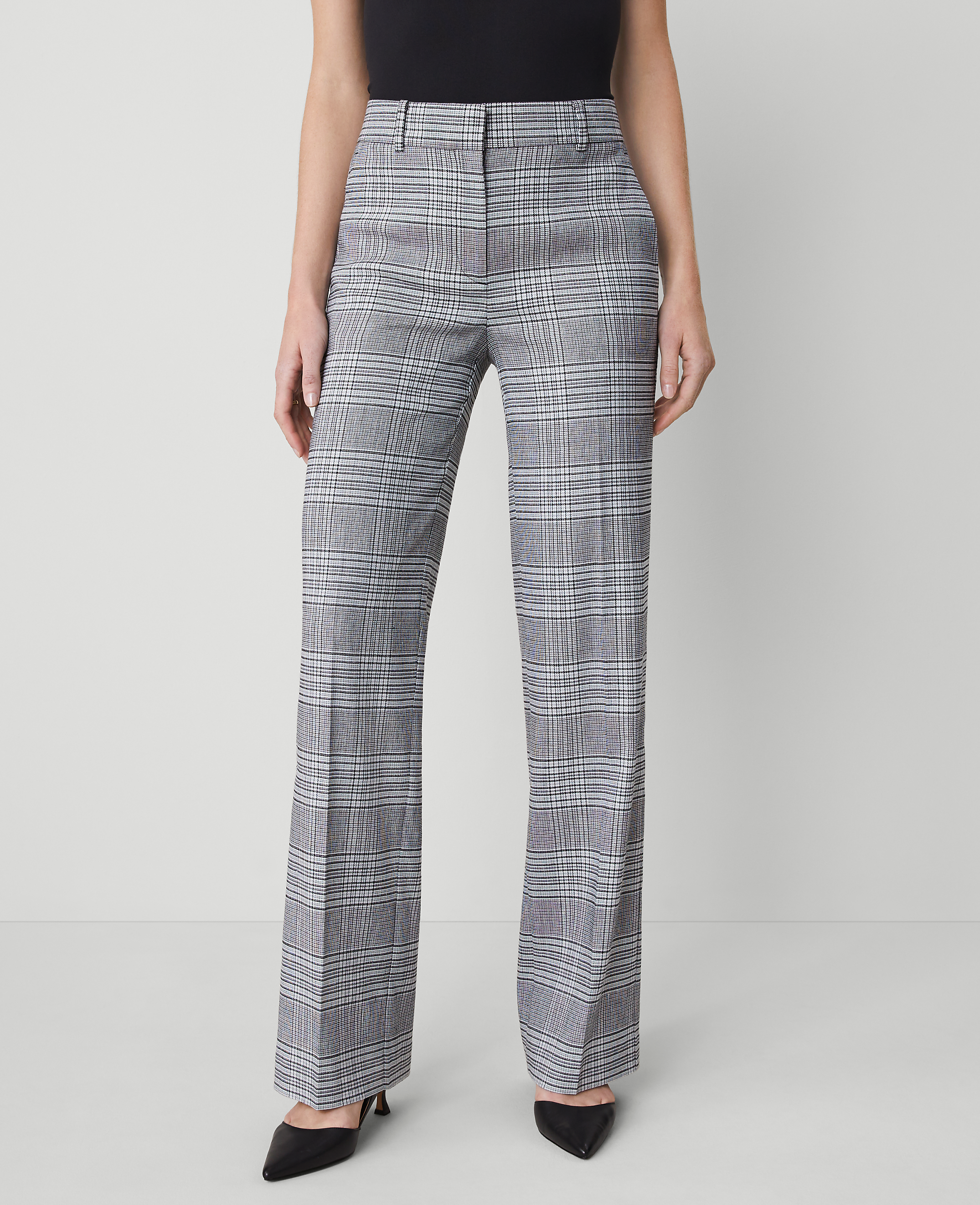 The Straight Pant &mdash; Curvy Fit