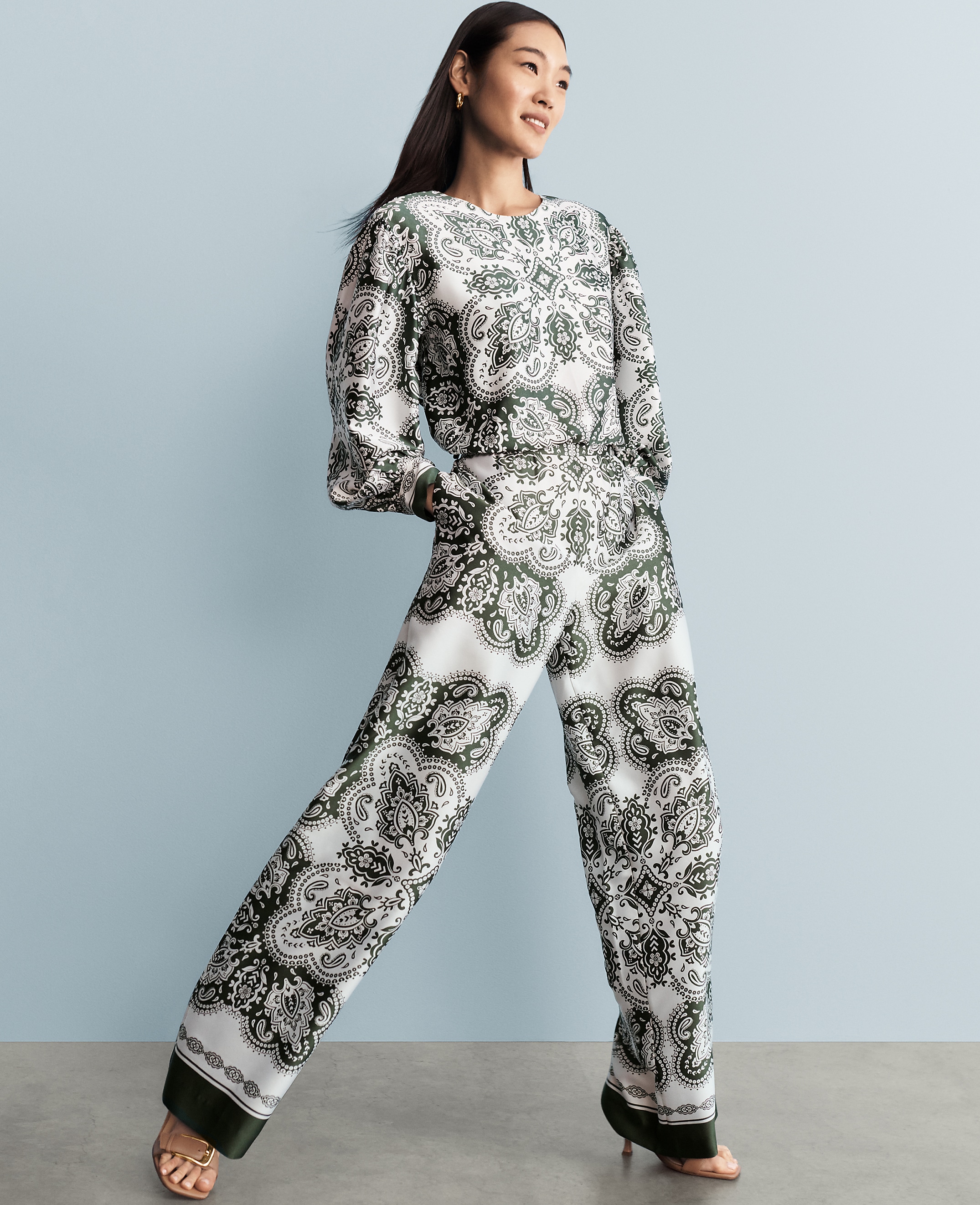 The Petite Easy Wide-Leg Pant in Paisley Satin