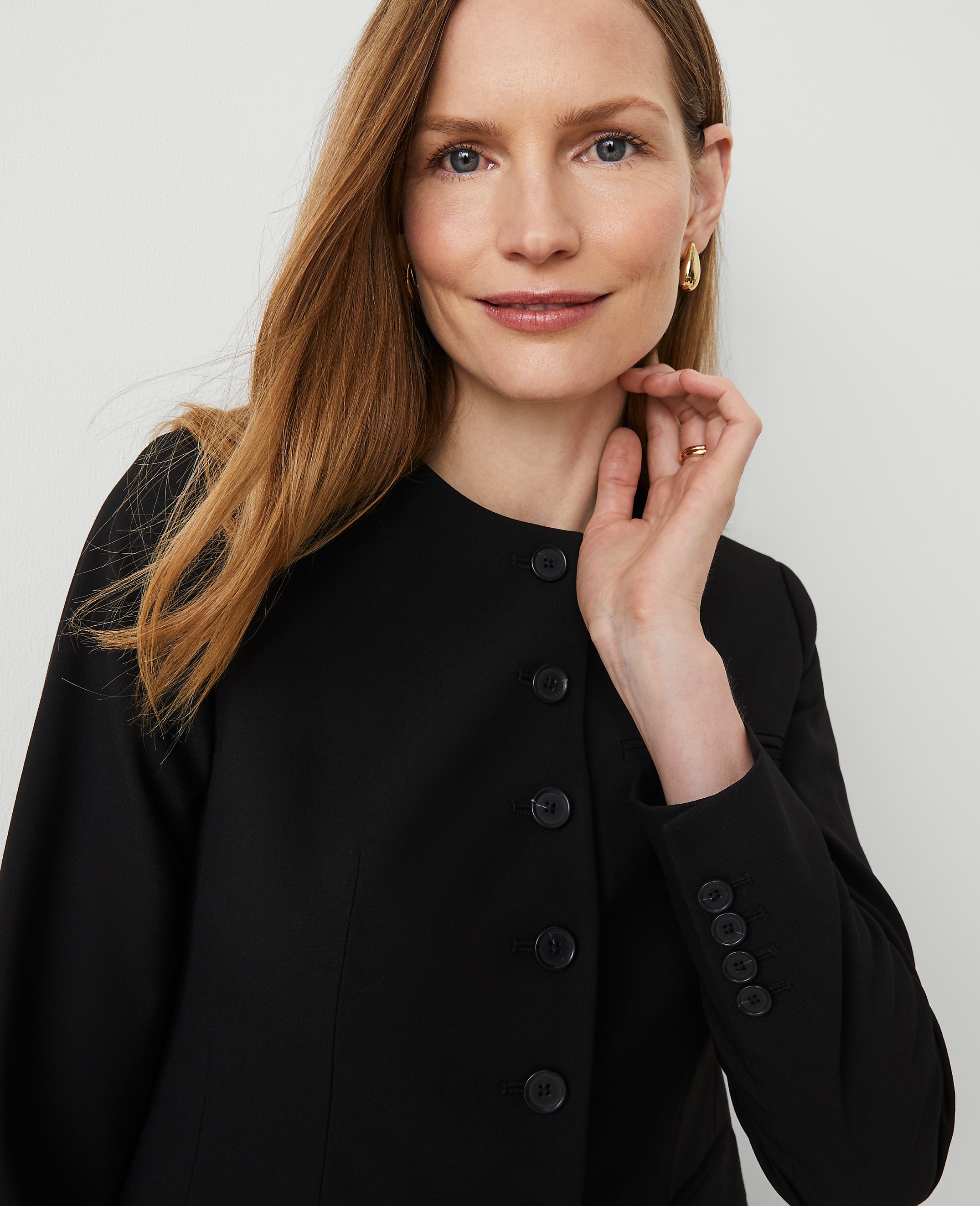 The Curved Hem Jacket in Seasonless Stretch - thumbnail 5