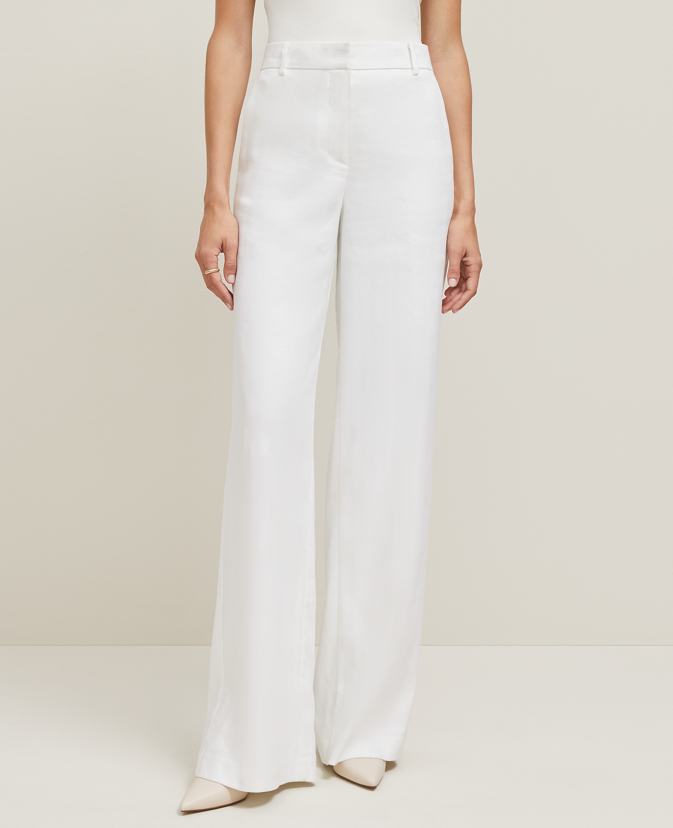 The Wide-Leg Pant in Linen Blend - Curvy Fit