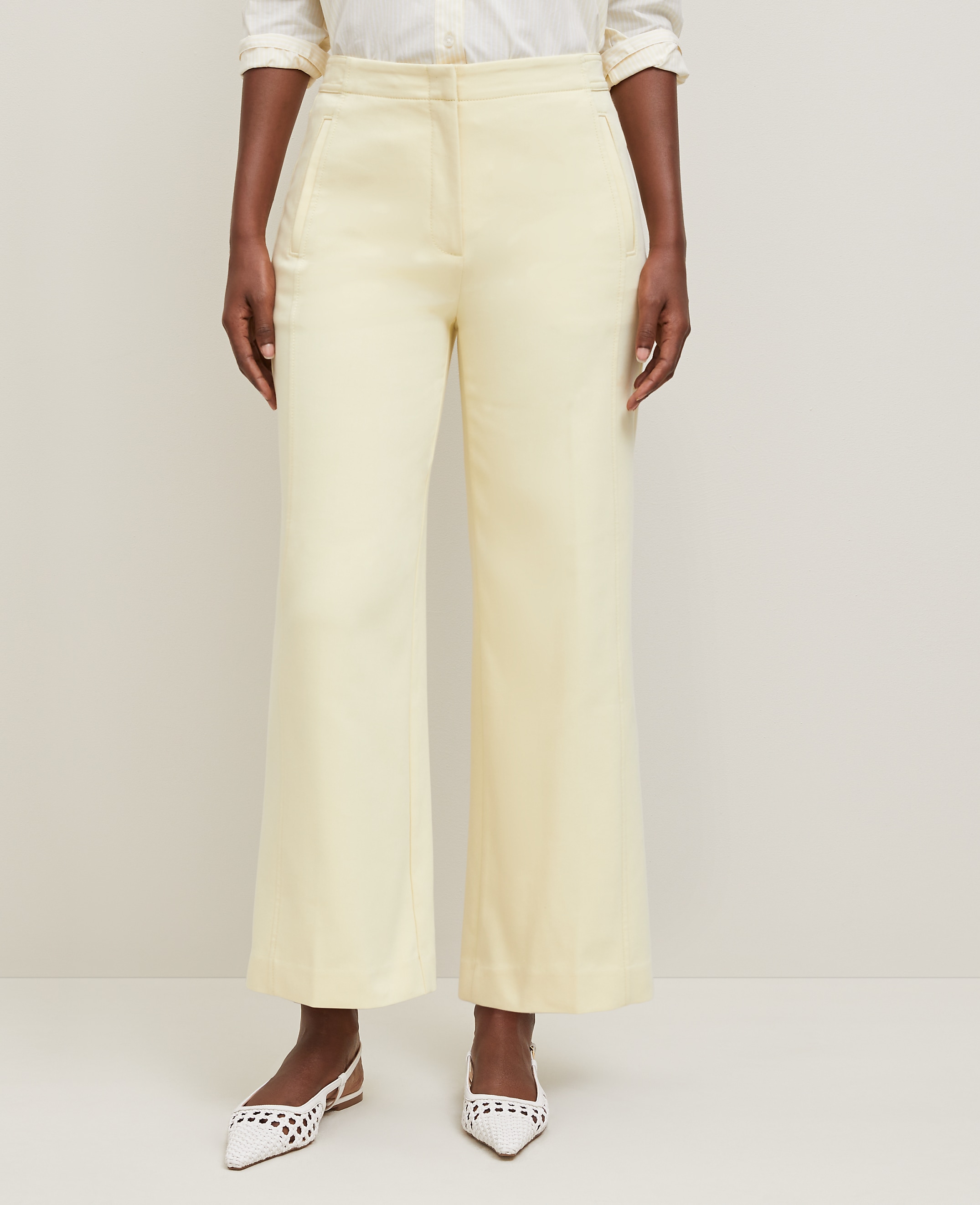 The Grace Straight Pant &mdash; Curvy Fit