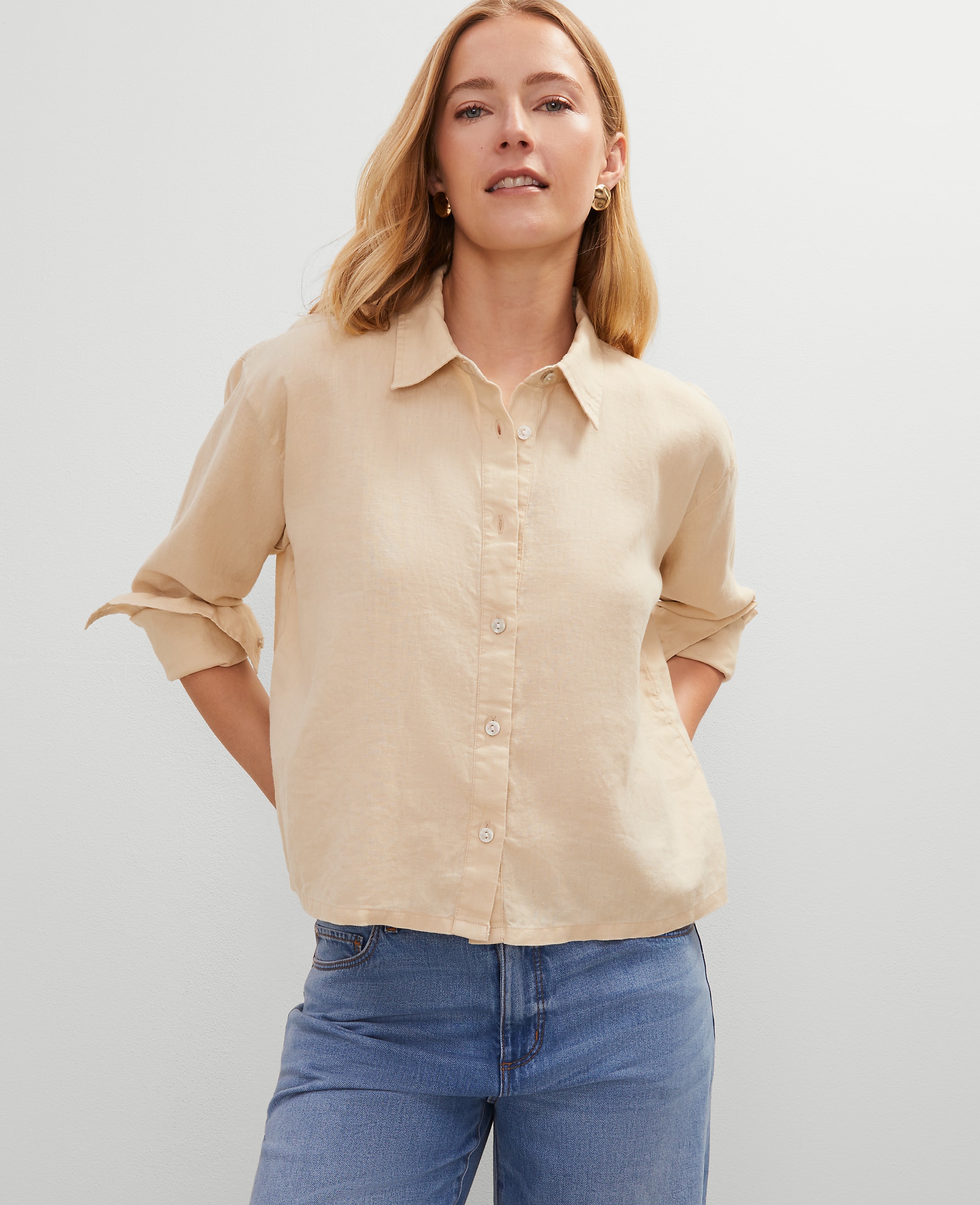 Petite Cropped Linen Shirt