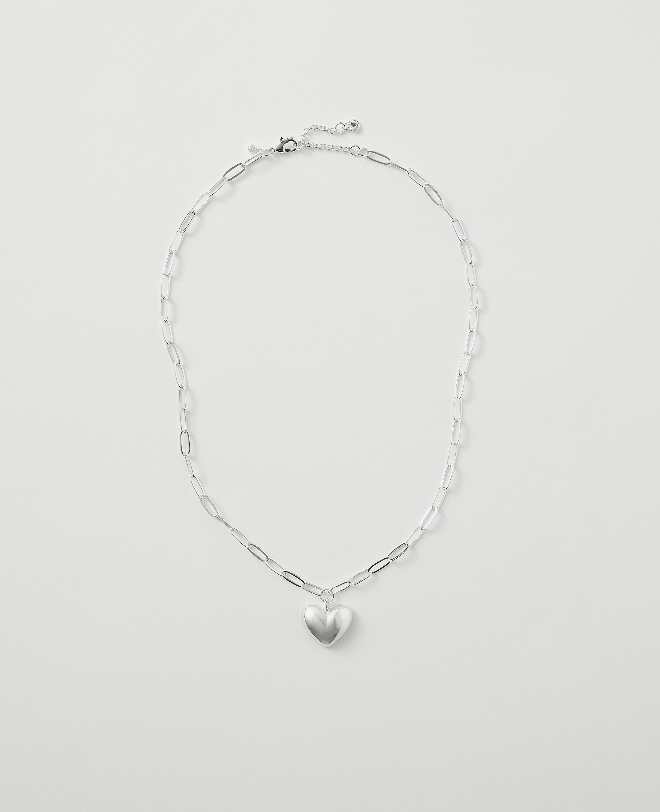 Metal Heart Pendant Necklace