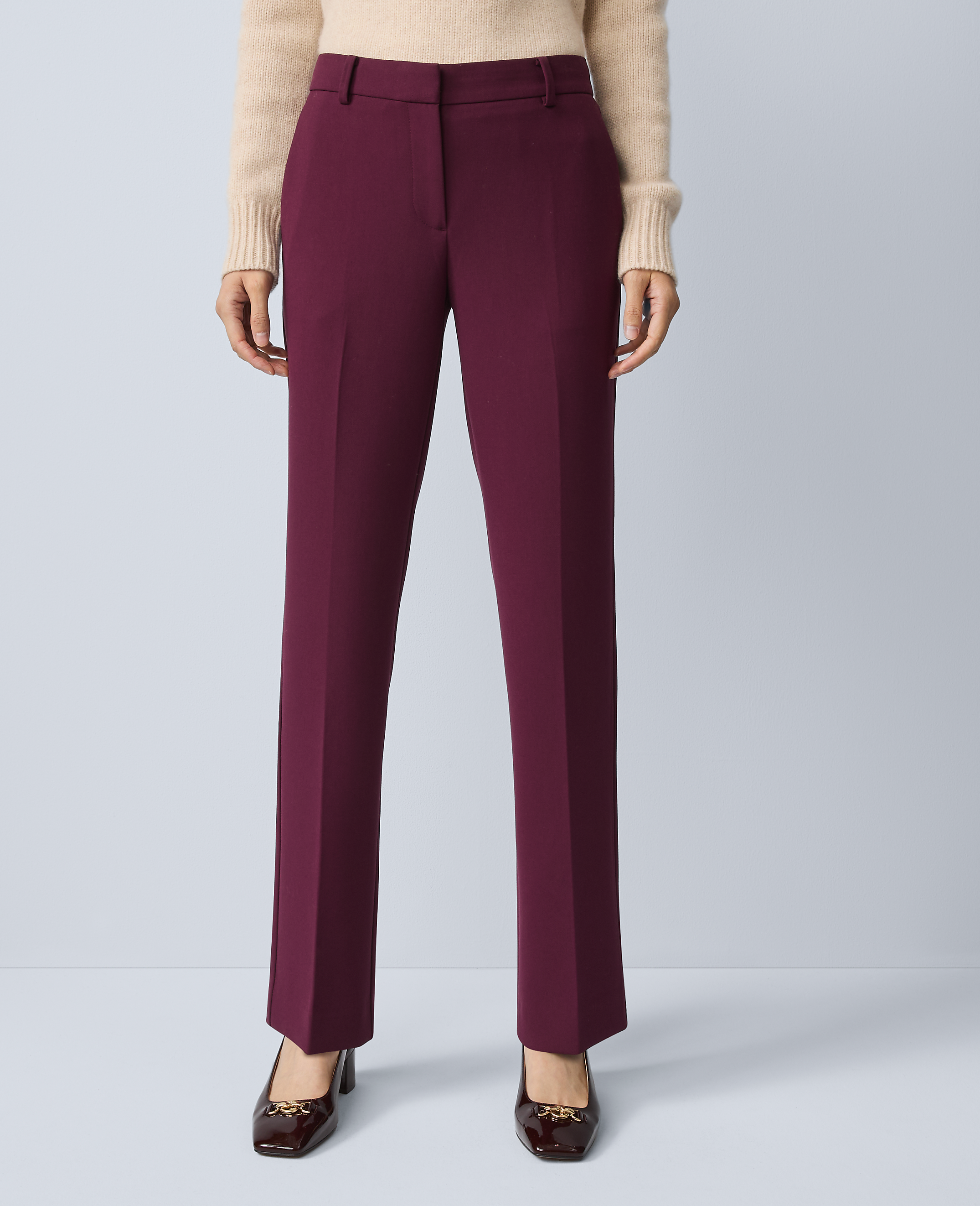 The Petite Sophia Pant &mdash; Curvy Fit
