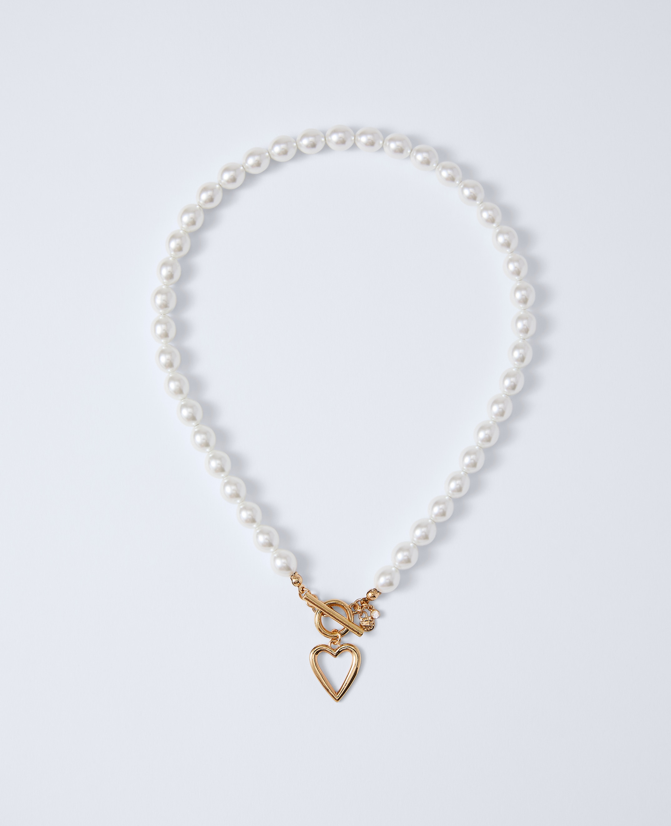 Pearl Heart Pendant Necklace