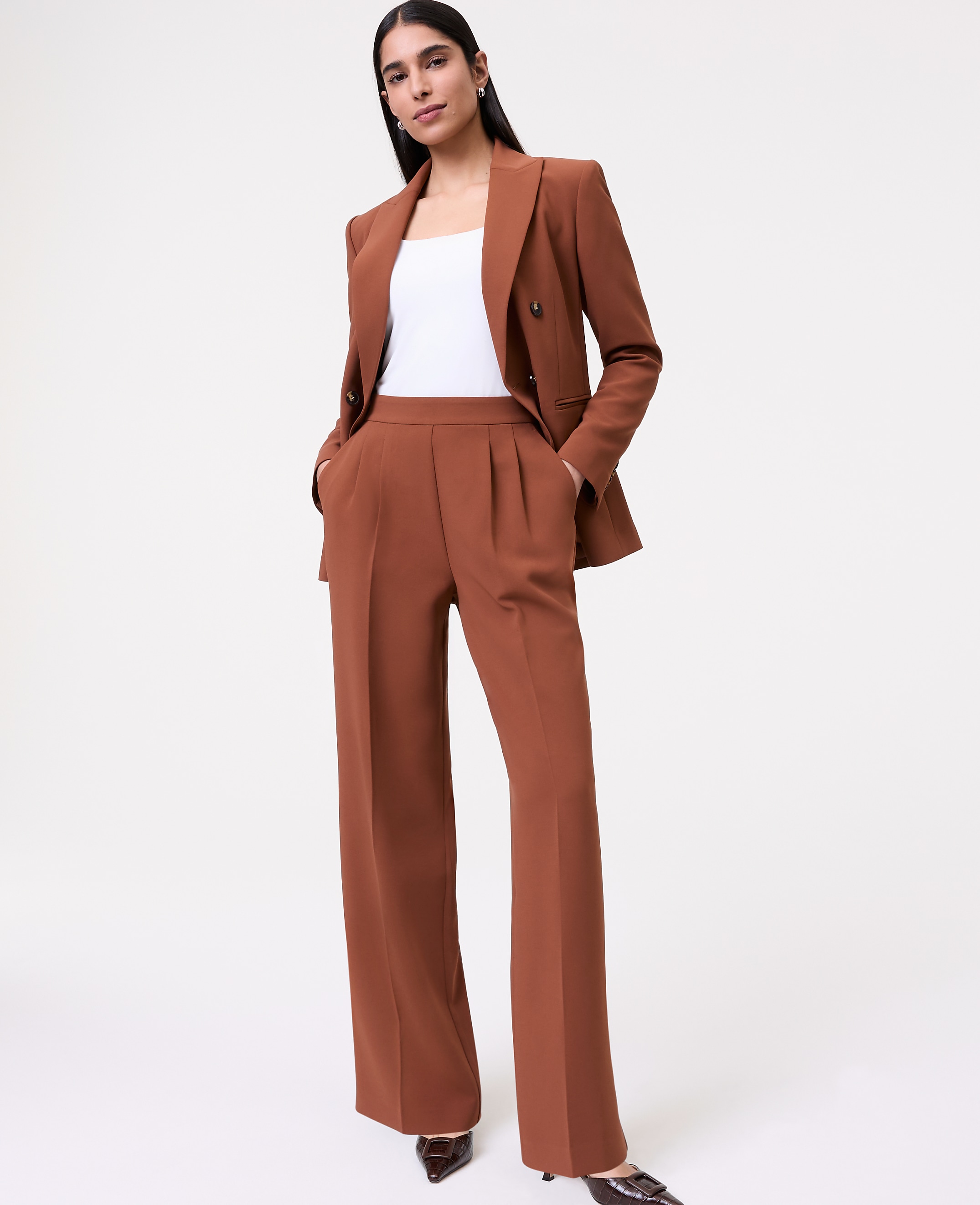 The Side Zip Wide-Leg Pant in Textured Crepe