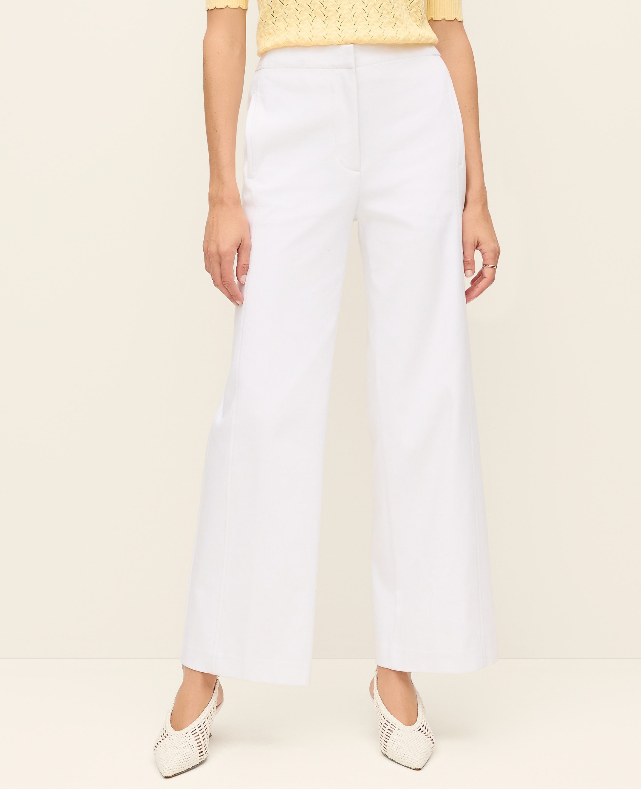 The Petite Grace Straight Pant &mdash;&nbsp;Curvy Fit