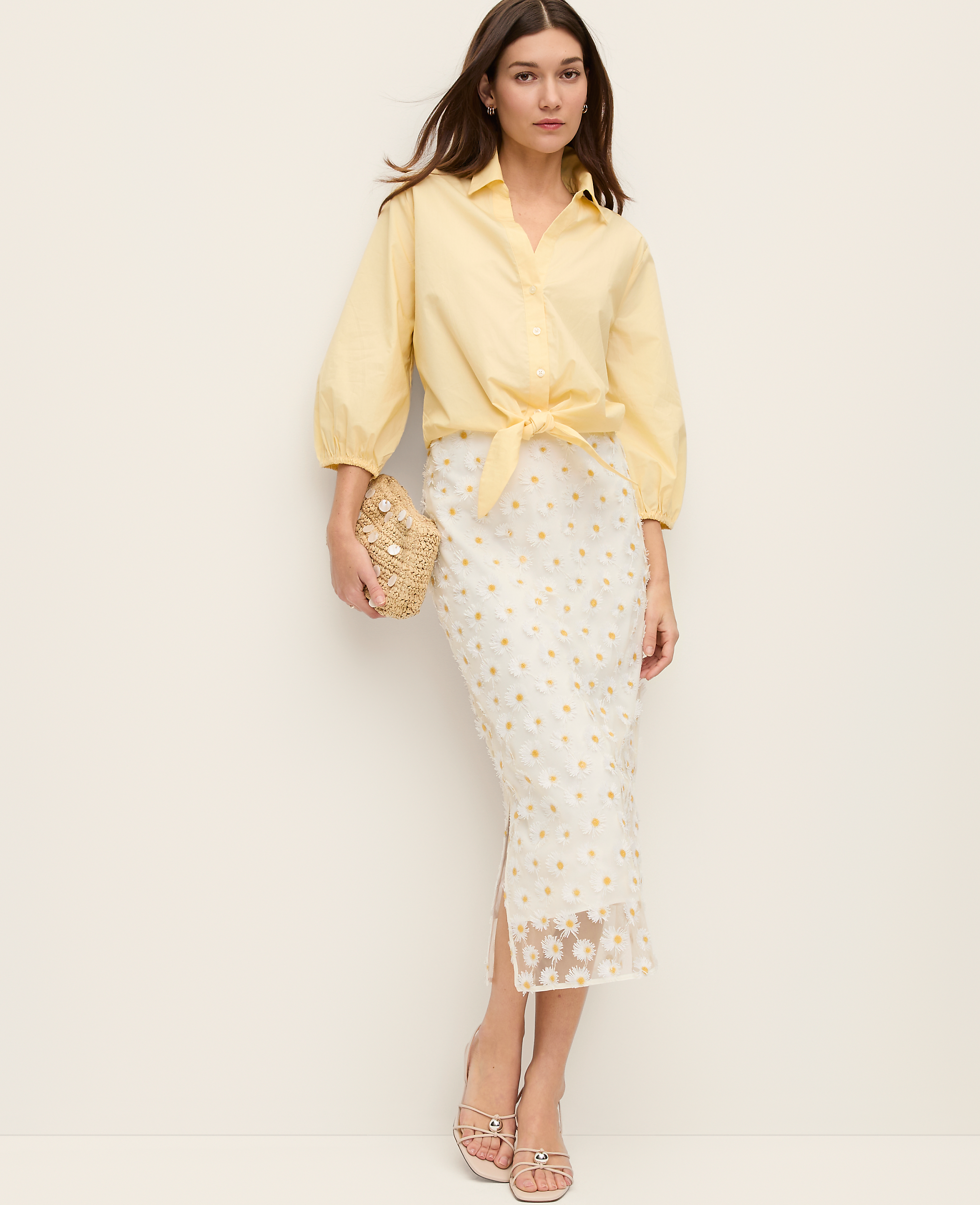 Petite Daisy Appliqu&eacute; Column Midi Skirt