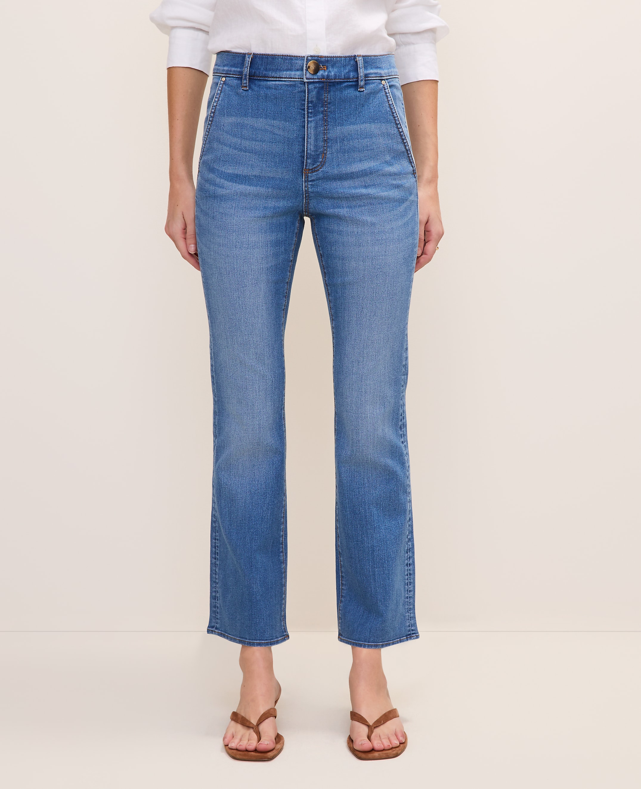 The Petite Cropped Boot Jean &mdash; Curvy Fit