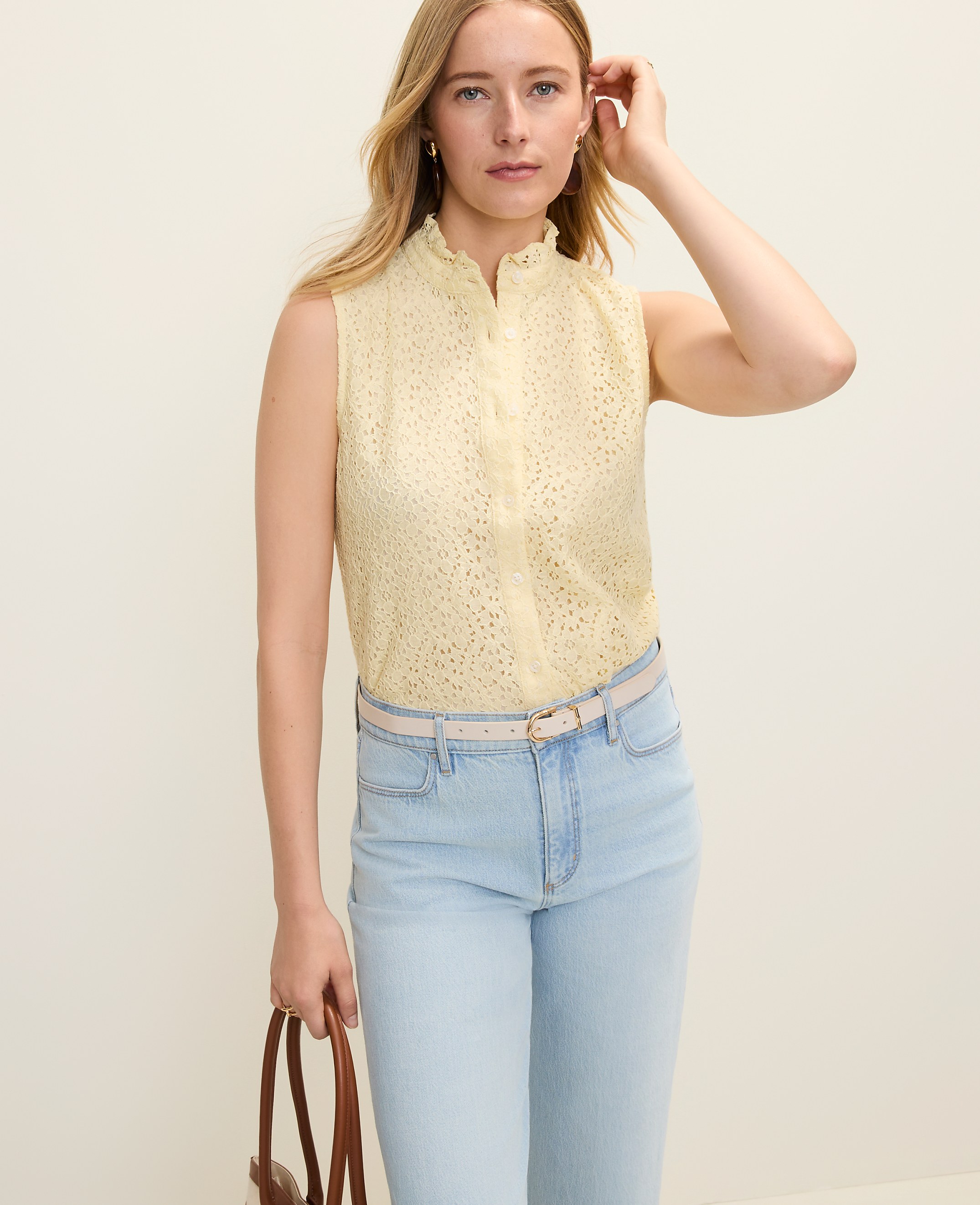 Petite Ruffle Collar Lace Sleeveless Shirt