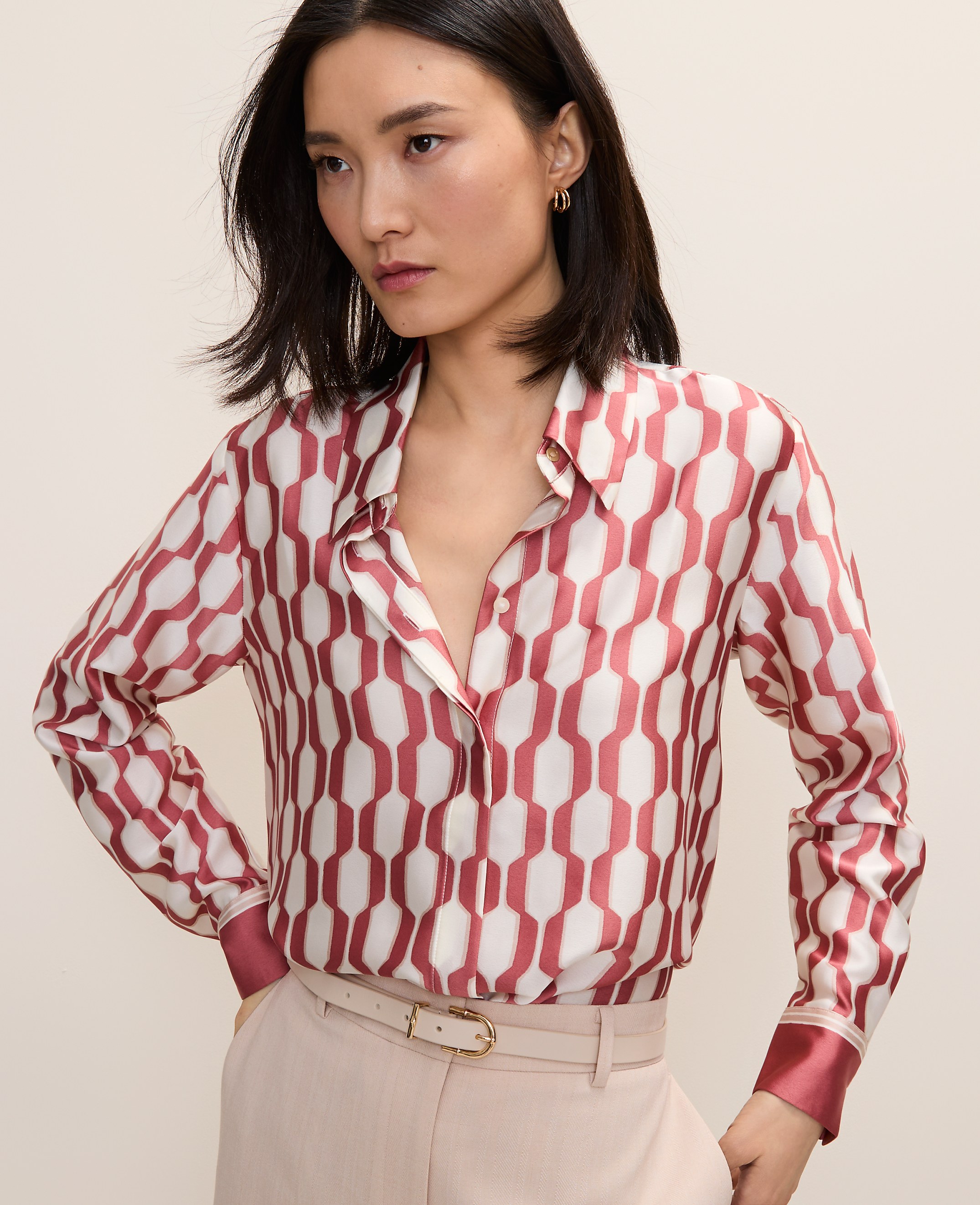 Petite Geo Satin Modern Shirt