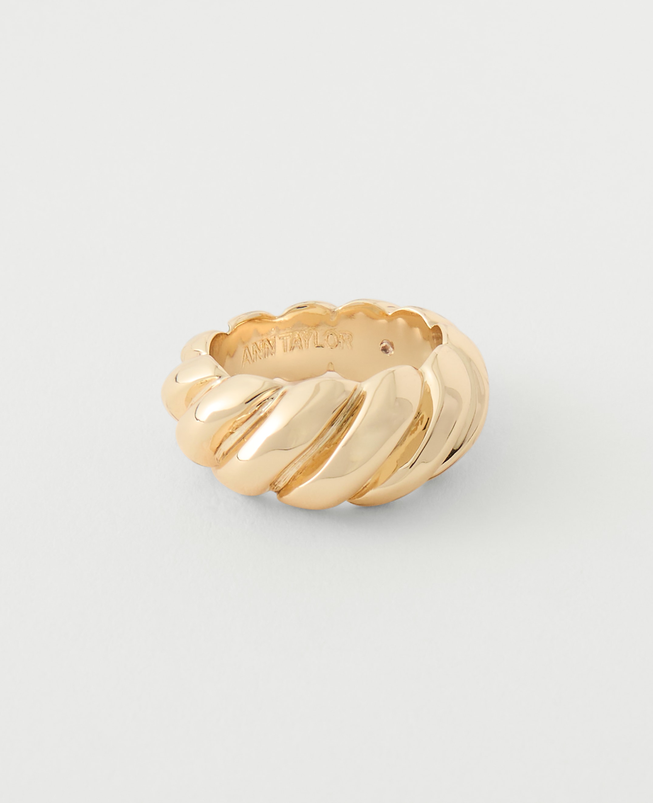 Twisted Ring