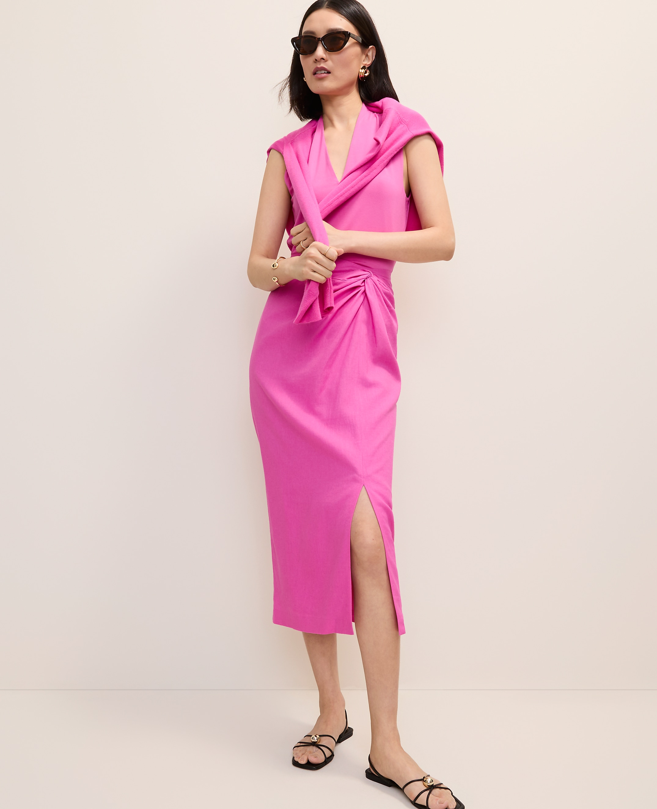 Knotted Pencil Skirt in Linen Blend