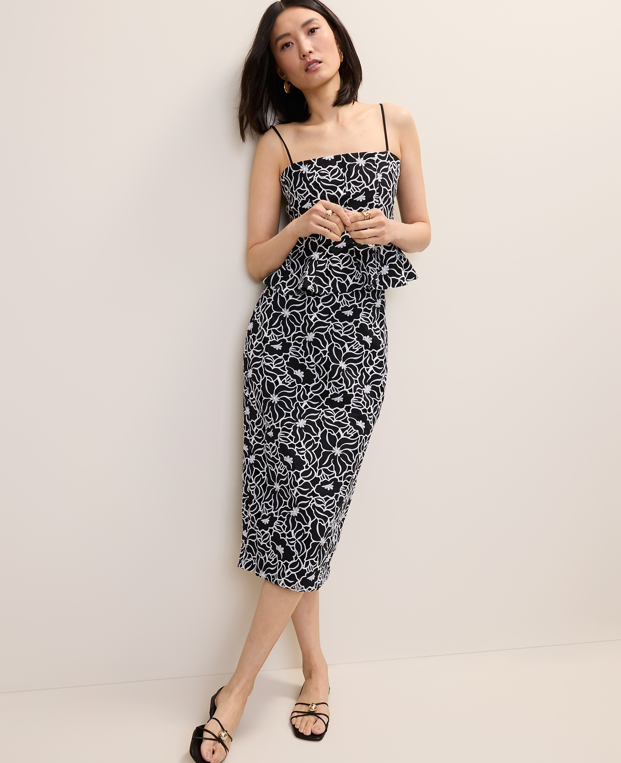 Embroidered Column Midi Skirt