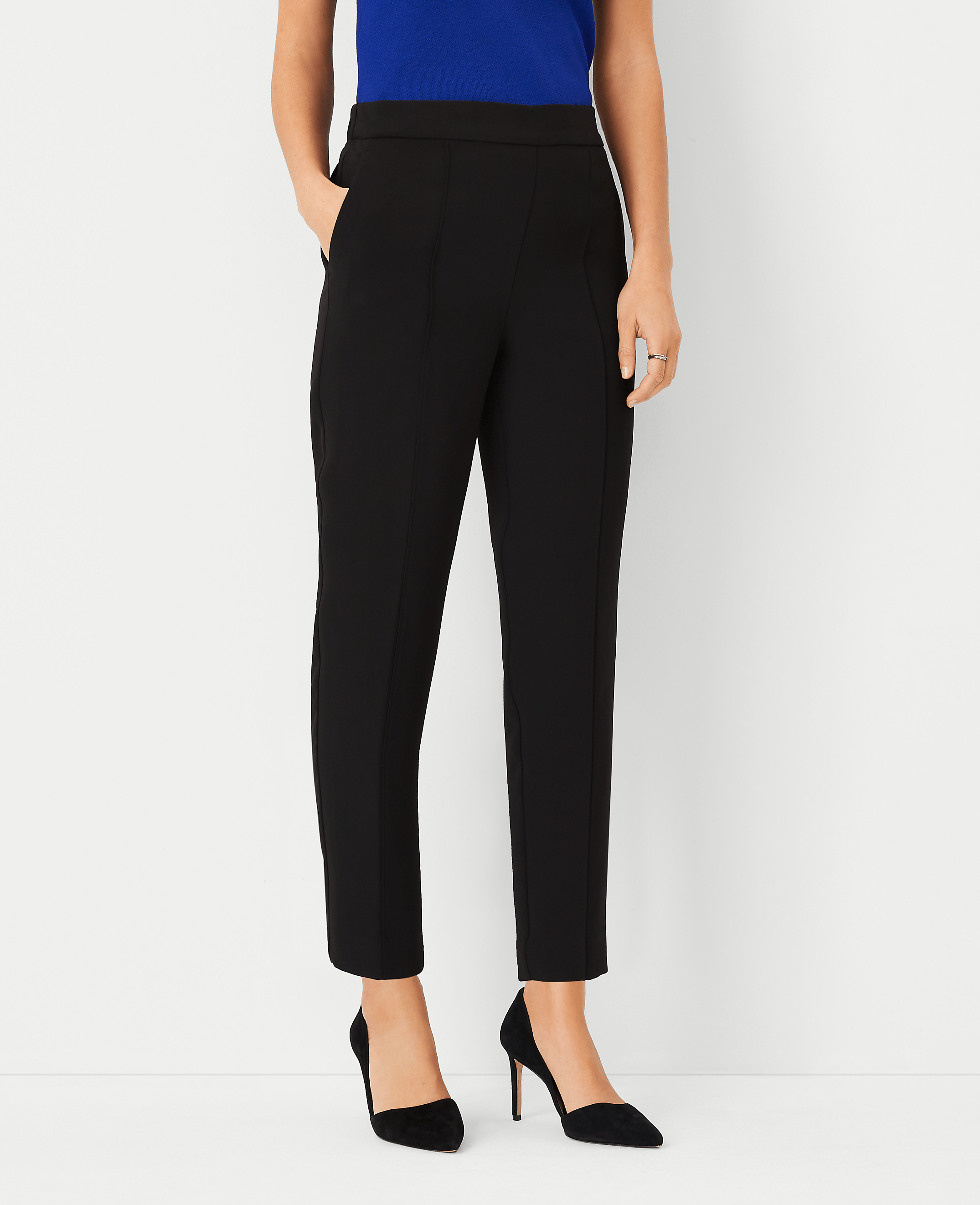 The Petite Eva Easy Ankle Pant