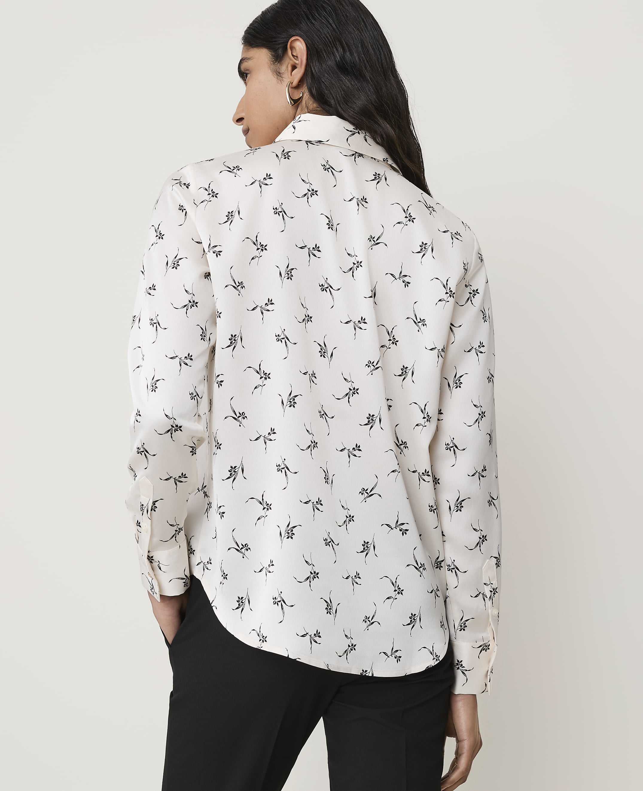 Floral Modern Shirt in Satin - thumbnail 3