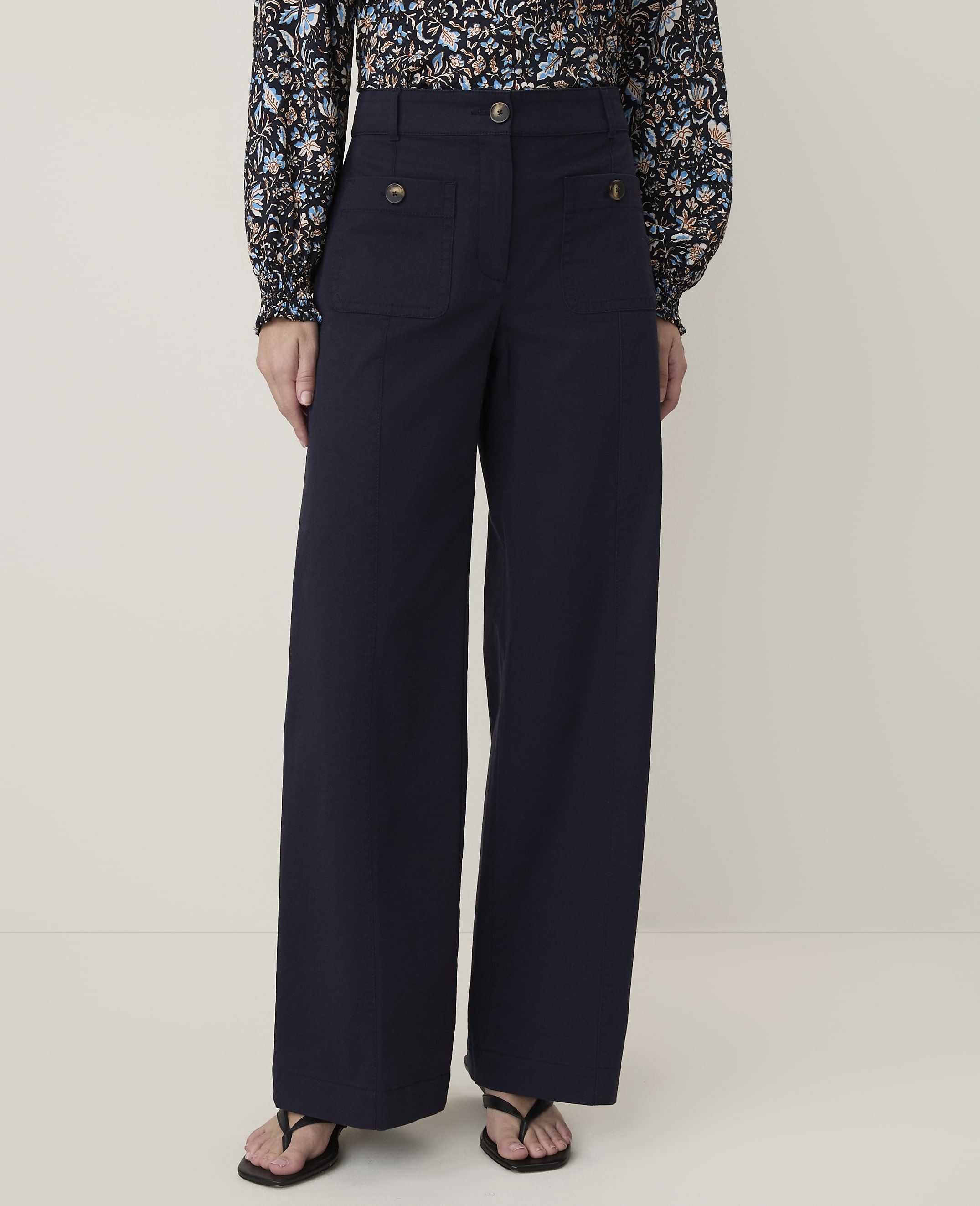Weekend Patch Pocket Pant - thumbnail 3