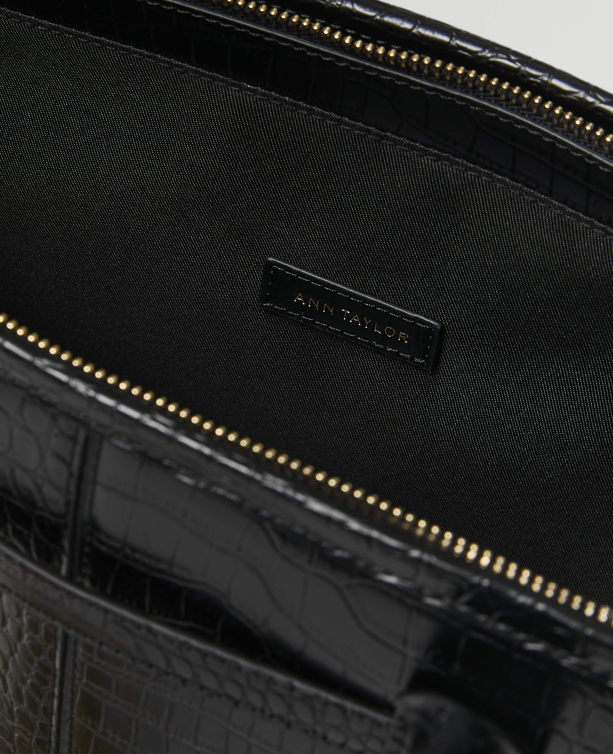 Croco Belted Tote - thumbnail 3