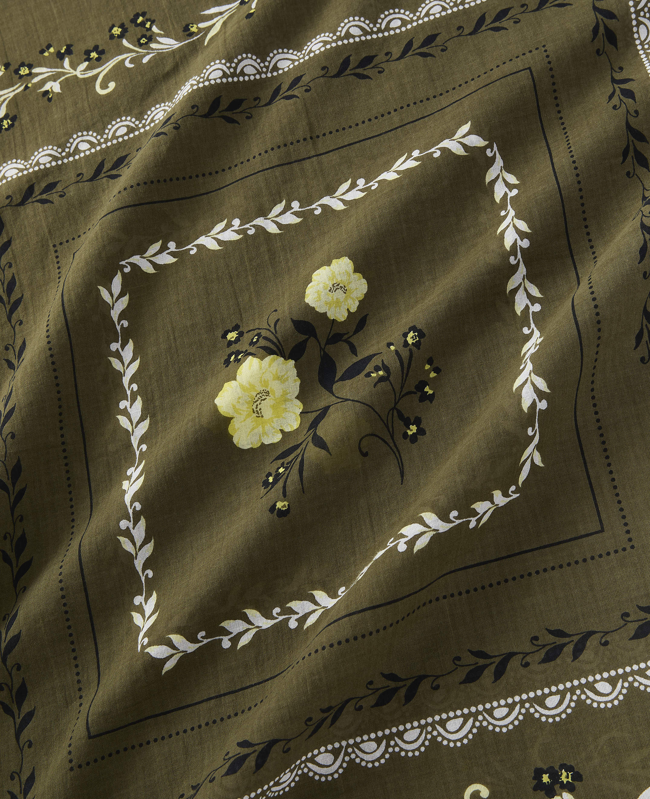 Weekend Floral Wrap Poncho - thumbnail 4